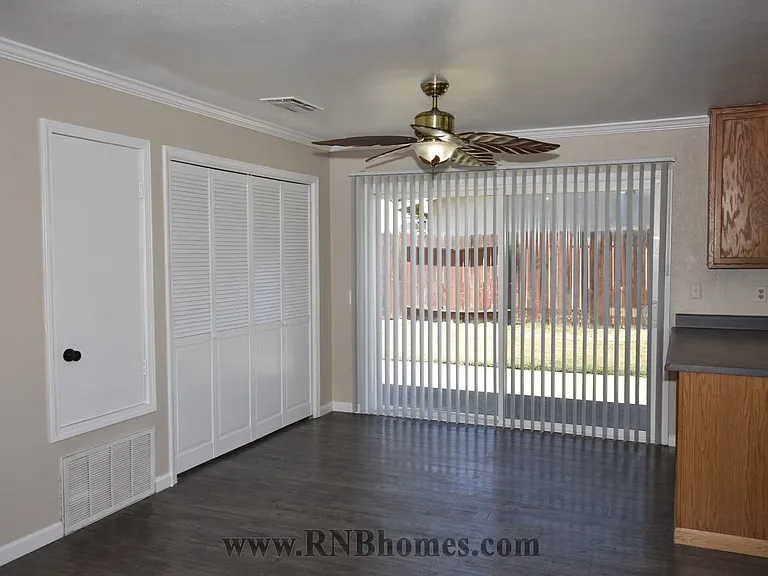 5578 Coronado Way — Photo 6