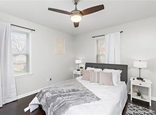 5343 Briar St, Roeland Park, KS 66205