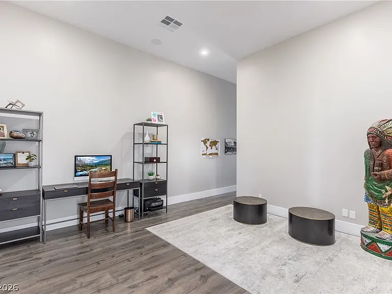 7270 Loma Alta Cir — Photo 36