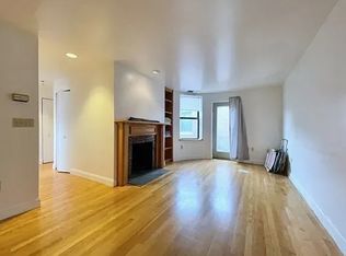 102 Gainsborough St #406B, Boston, MA 02115