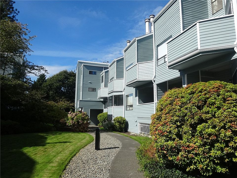 1st image of 21925 7th Ave S #107