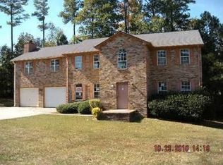 5953 N Castlegate Dr, College Park, GA 30349