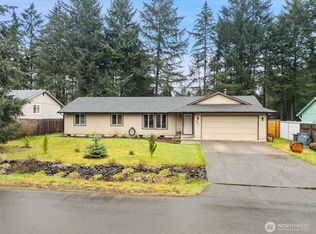 681 E Oak Park Way, Shelton, WA 98584