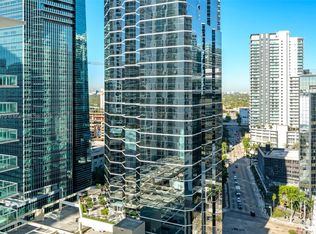 1200 Brickell Bay Dr APT 2409, Miami, FL 33131
