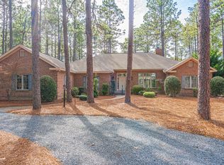 24 Strathaven Dr, Pinehurst, NC 28374