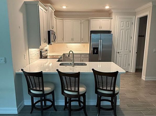 1029 Tranquil Brook Dr