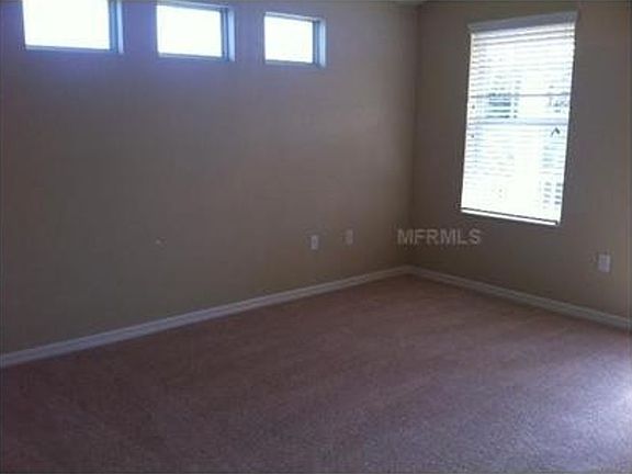 3rd image of 4731 Woodbrook Dr