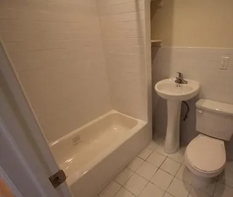 Rented by Level Group | media 16