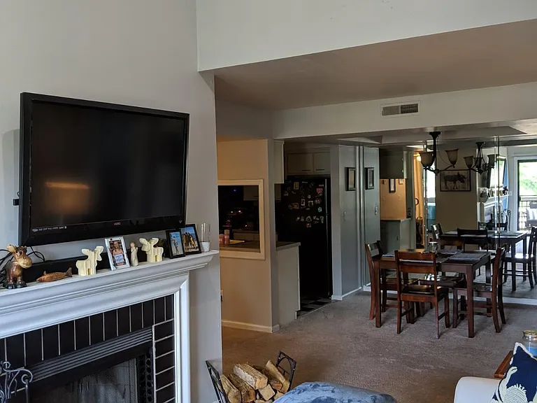 246 Hillsboro Pl — Photo 17