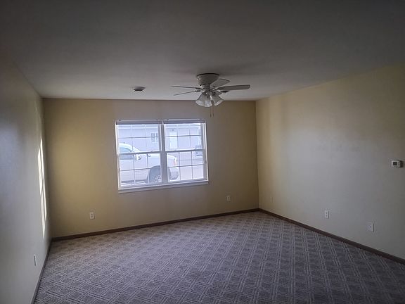 5th image of 408 2nd Ave #1