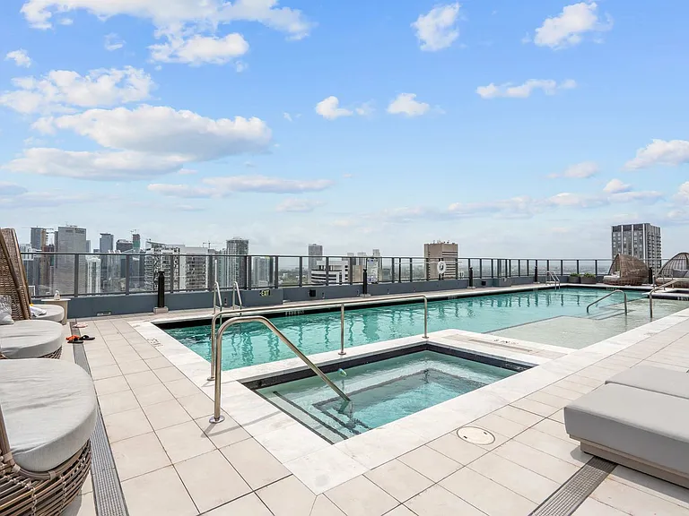 121 NE 5th St #33-ID1503182P — Photo 7