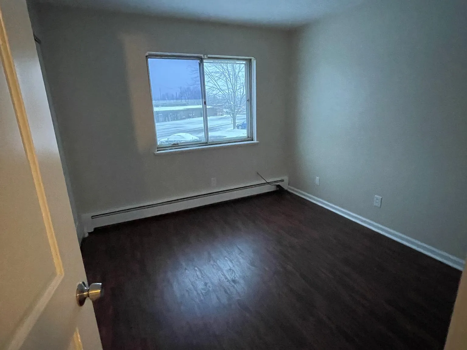 2 bed, 850 sqft, $1,000 — Photo 3