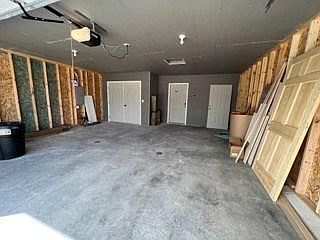 2nd image of 955 S Hudson Ave