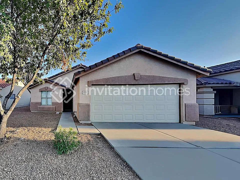 11333 E Elena Ave
