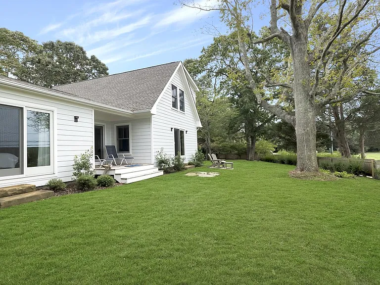 6 Three Mile Harbor Hog Creek Rd — Photo 18