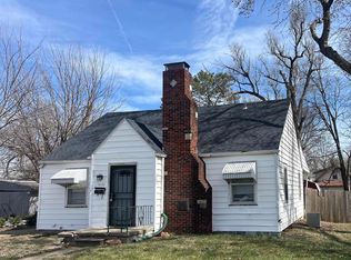 1020 SW Jewell Ave, Topeka, KS 66604