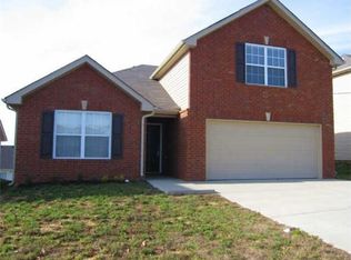 211 Quiet Ln, La Vergne, TN 37086