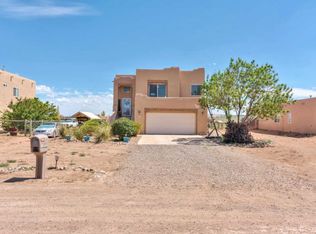 830 Nightglow Ave NE, Rio Rancho, NM 87144