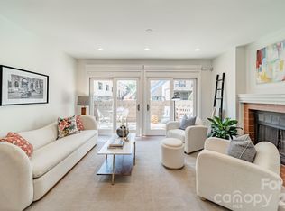 419 W 8th St APT 49, Charlotte, NC 28202