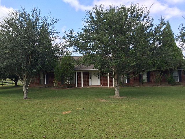 1st image of 28661 Three Mile Rd