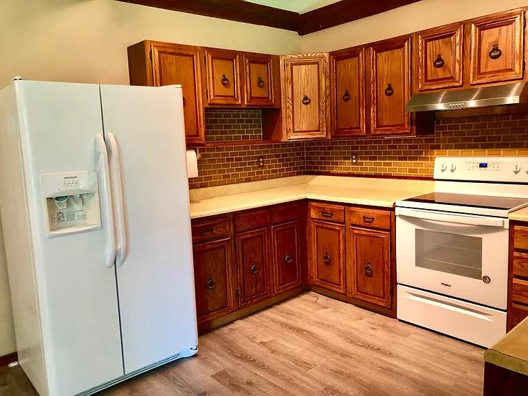 236 Creek Rd #2 — Photo 3
