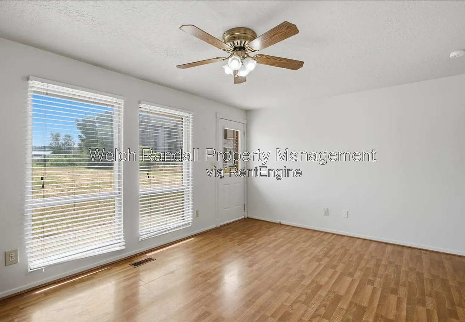 3 bed, 2.0 bath, 1539 sqft, $2,095 — Photo 4