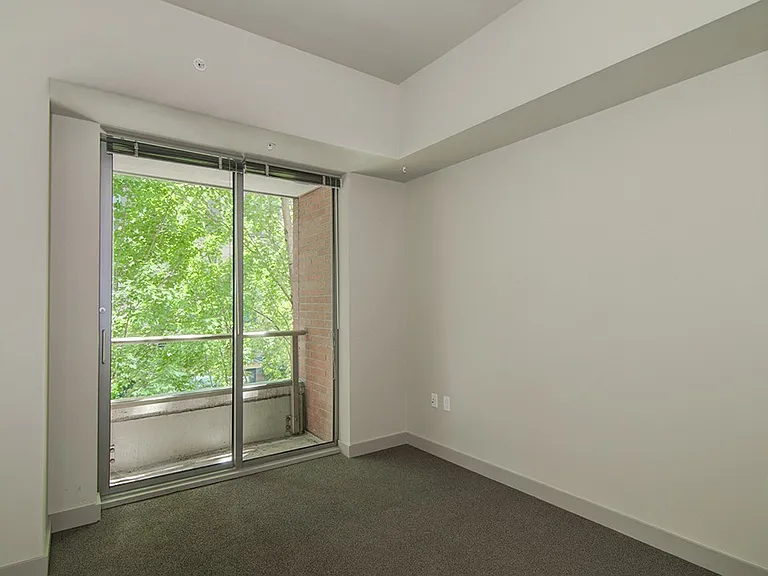 910 Lenora St #S303 — Photo 9