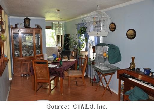4th image of 66 Hollister Dr