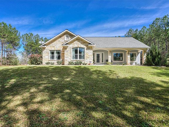 2nd image of 10193 Amelia Dr