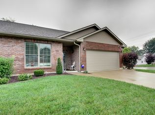 3533 Wysteria Ln, Quincy, IL 62301
