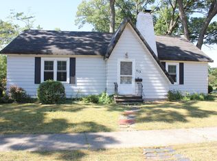 513 2nd St, Muskegon, MI 49445