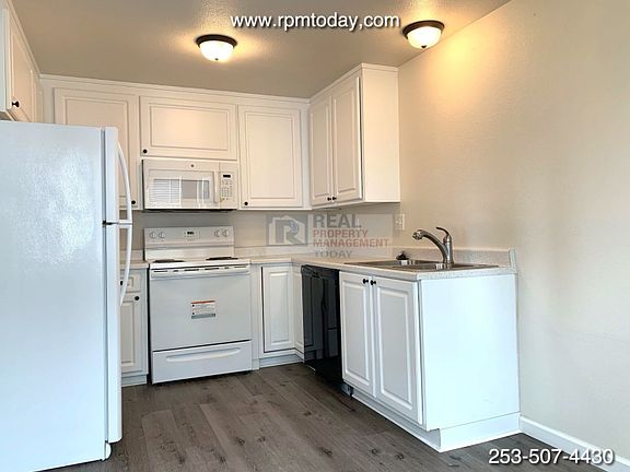 3rd image of 3321 S Asotin St Unit A