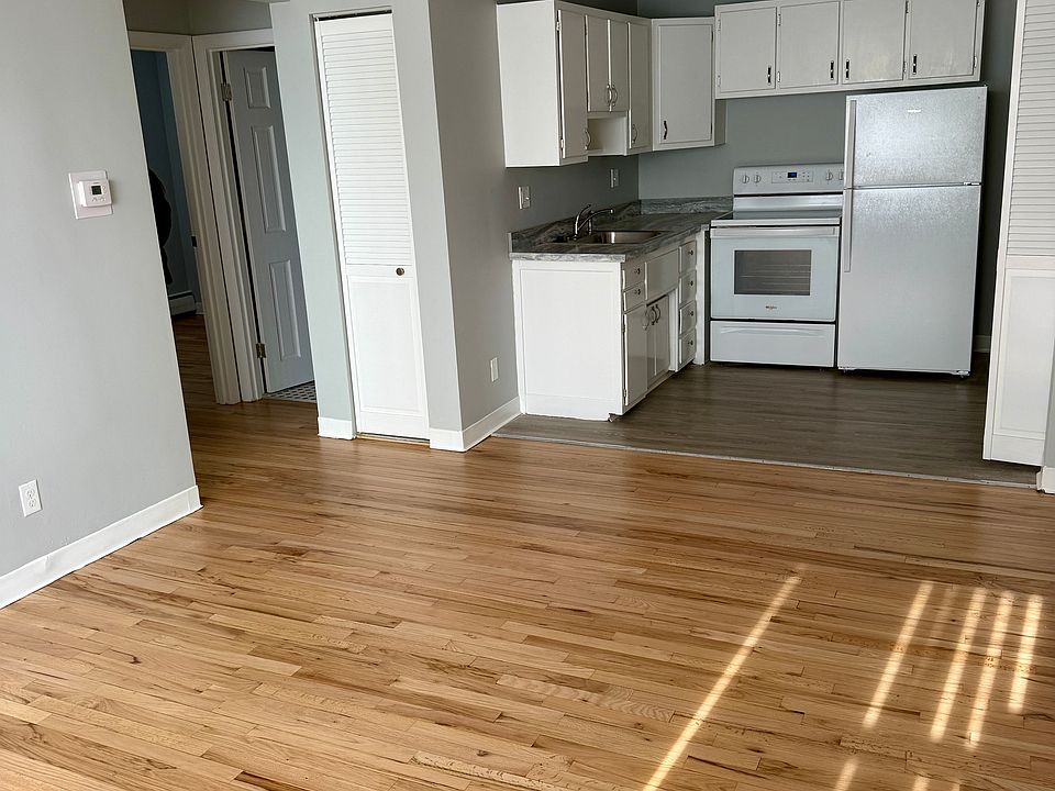 living room - kitchen