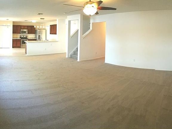 4th image of 13949 Jacobson Dr