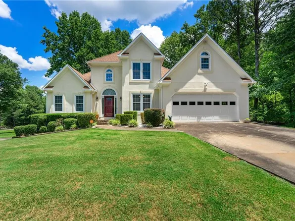 8015 Wynfield Dr, Cumming, GA 30040