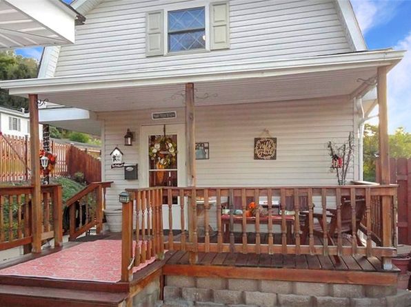 147 Indiana Ave, Chester, WV 26034