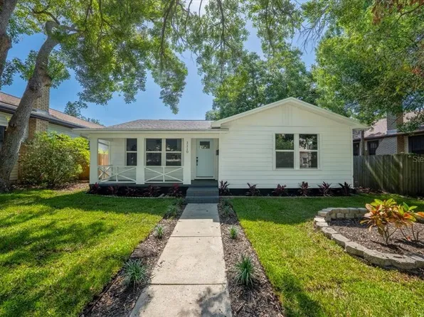1110 12th St N, Saint Petersburg, FL 33705