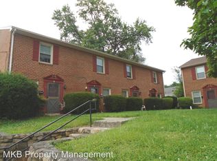 1616 Hampton Ave SW APT D, Roanoke, VA 24015