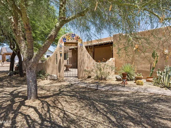 39507 N 10TH Street, Phoenix, AZ 85086