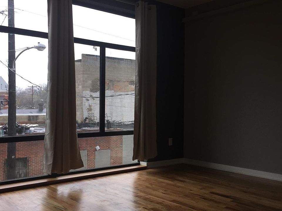 1st image of 531 N Budd St #201