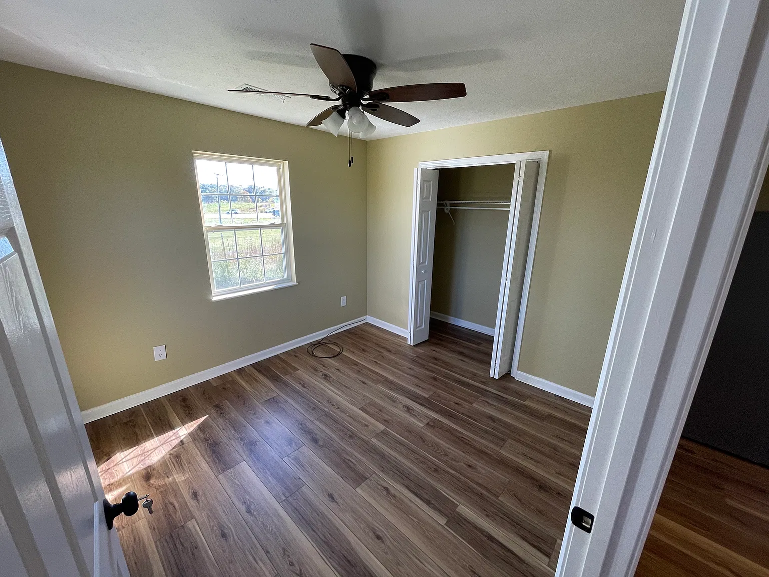 2 bed, $1,500 — Photo 2