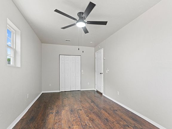 5th image of 1401 SW 64th St