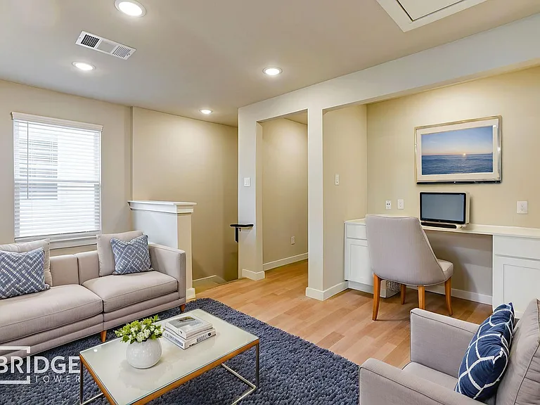 4219 Tobin Dr — Photo 17