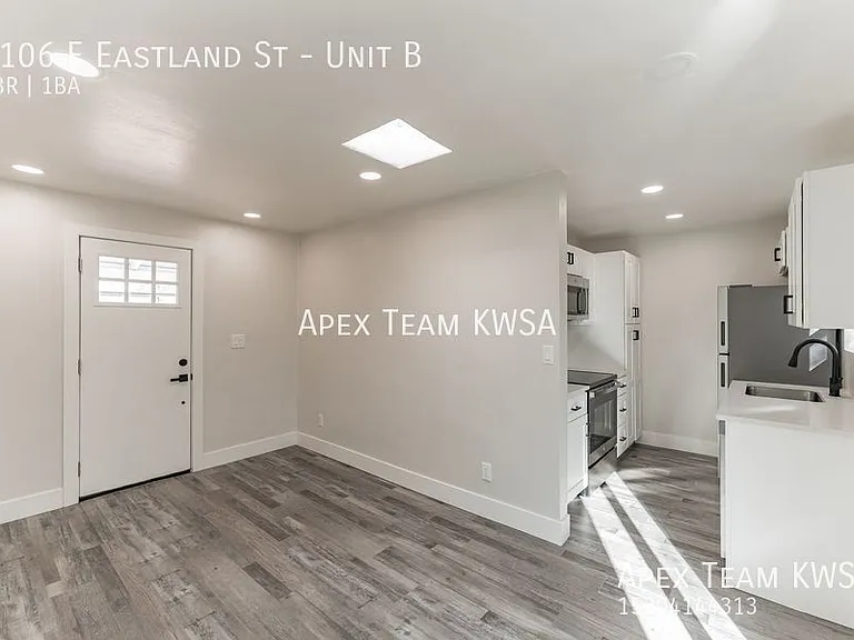 2106 E Eastland St #B — Photo 3