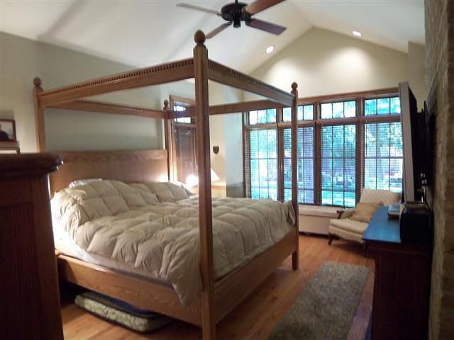 1st image of 1509 Parkview Dr