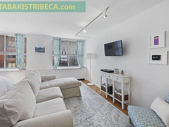 3rd image of 303 Greenwich St #4E