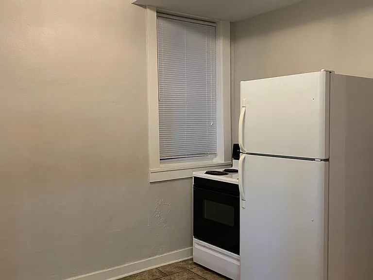 212 Cherry St #A — Photo 8