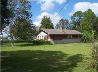 24941 Lazy Ln, Elberta, AL 36530