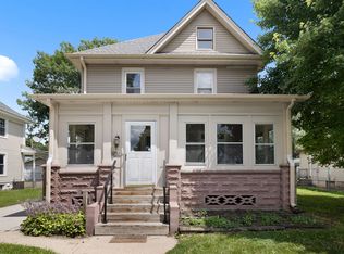 937 Elm St, Beloit, WI 53511