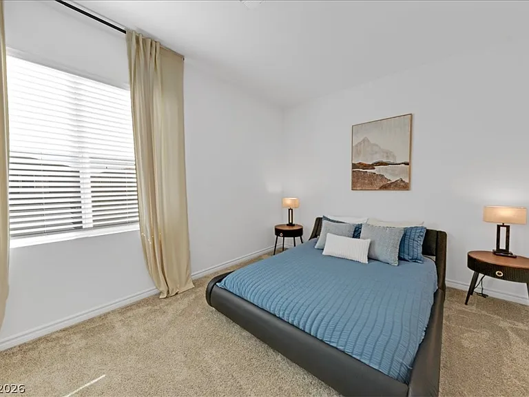 299 Mount Tyndall St — Photo 22